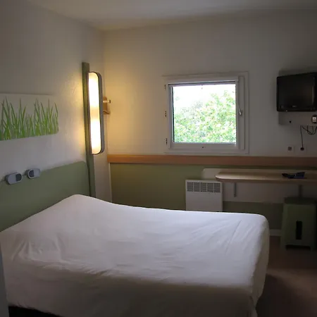 Hotel Rocourt 2*