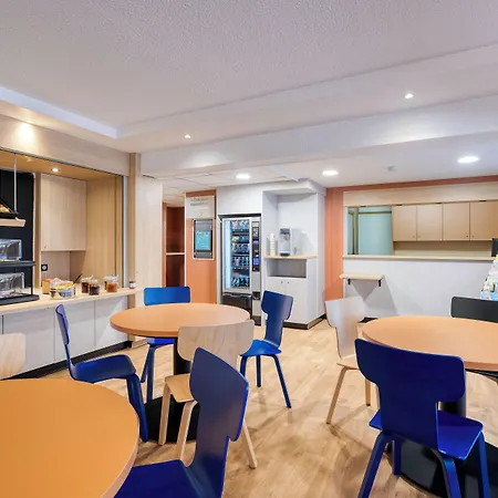 Rocourt Hotel