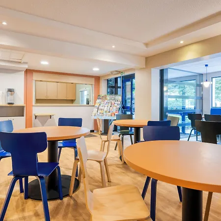 Hotel Rocourt 2*