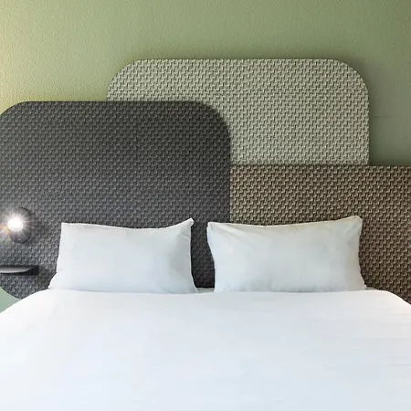 Nord Rocourt Hotel 2*